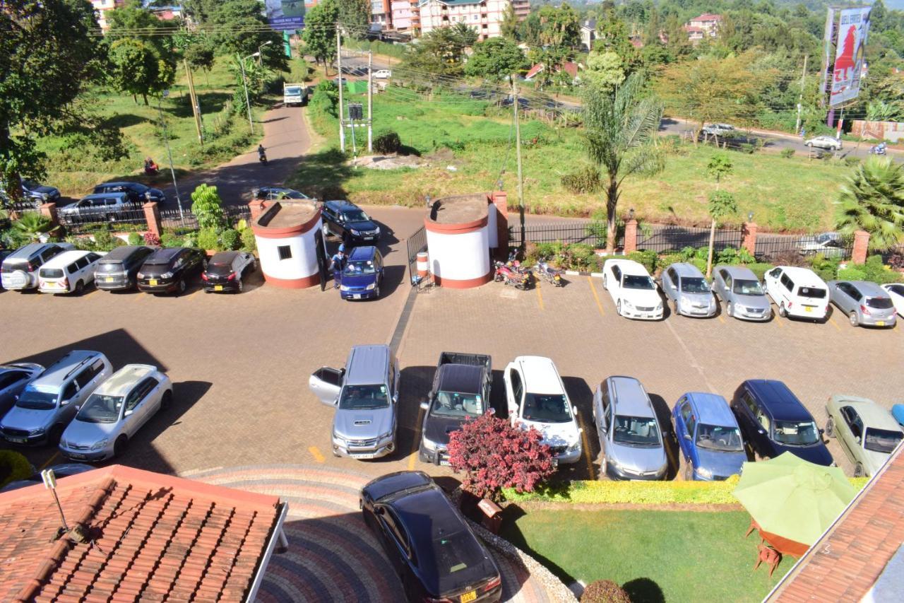 Meru Slopes Hotel Exterior foto